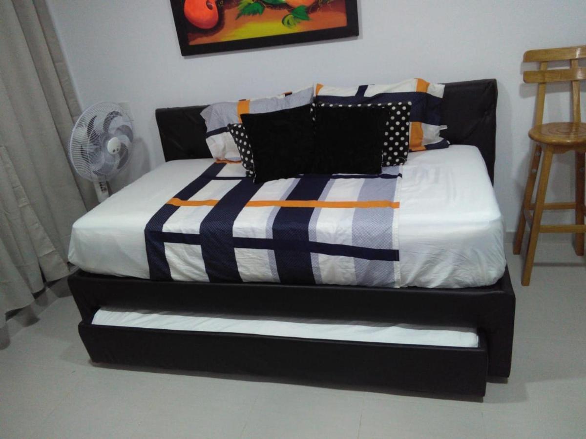 Apartamento Con Vista Al Mar - Rodadero - Reserva De La Sierra - Santa Marta (Magdalena) — Fotos 2